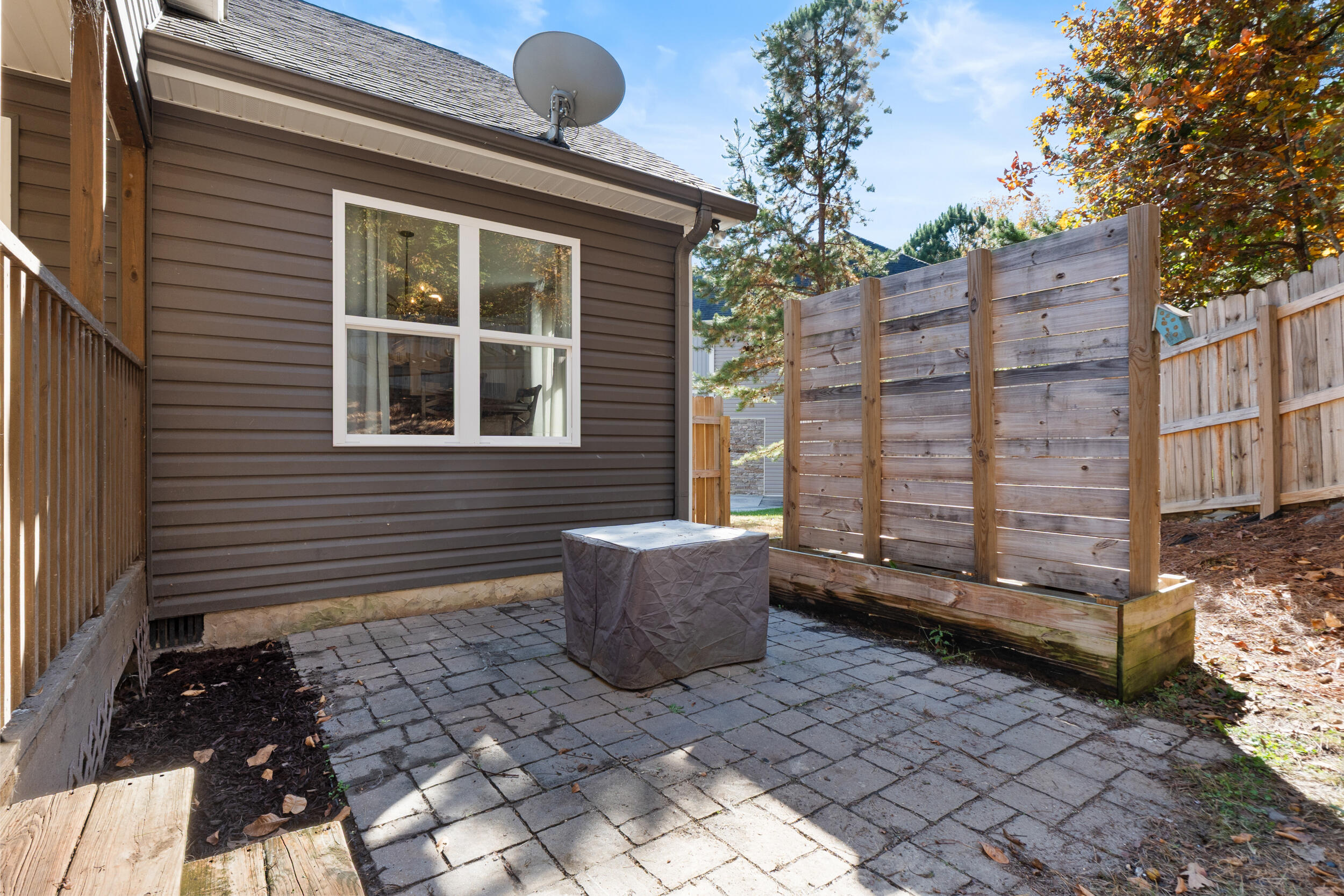 8672 Maple Valley Drive