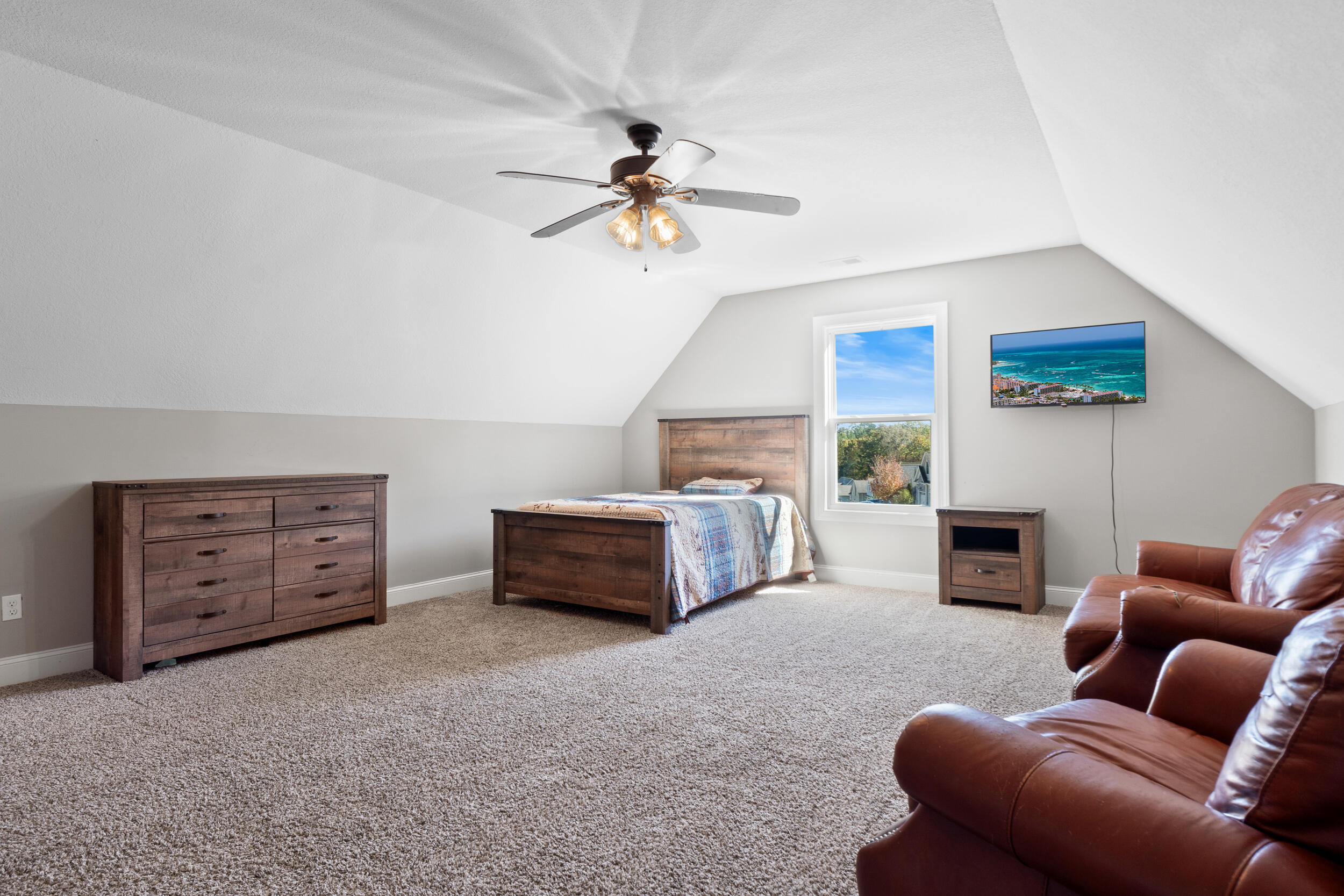 8672 Maple Valley Drive