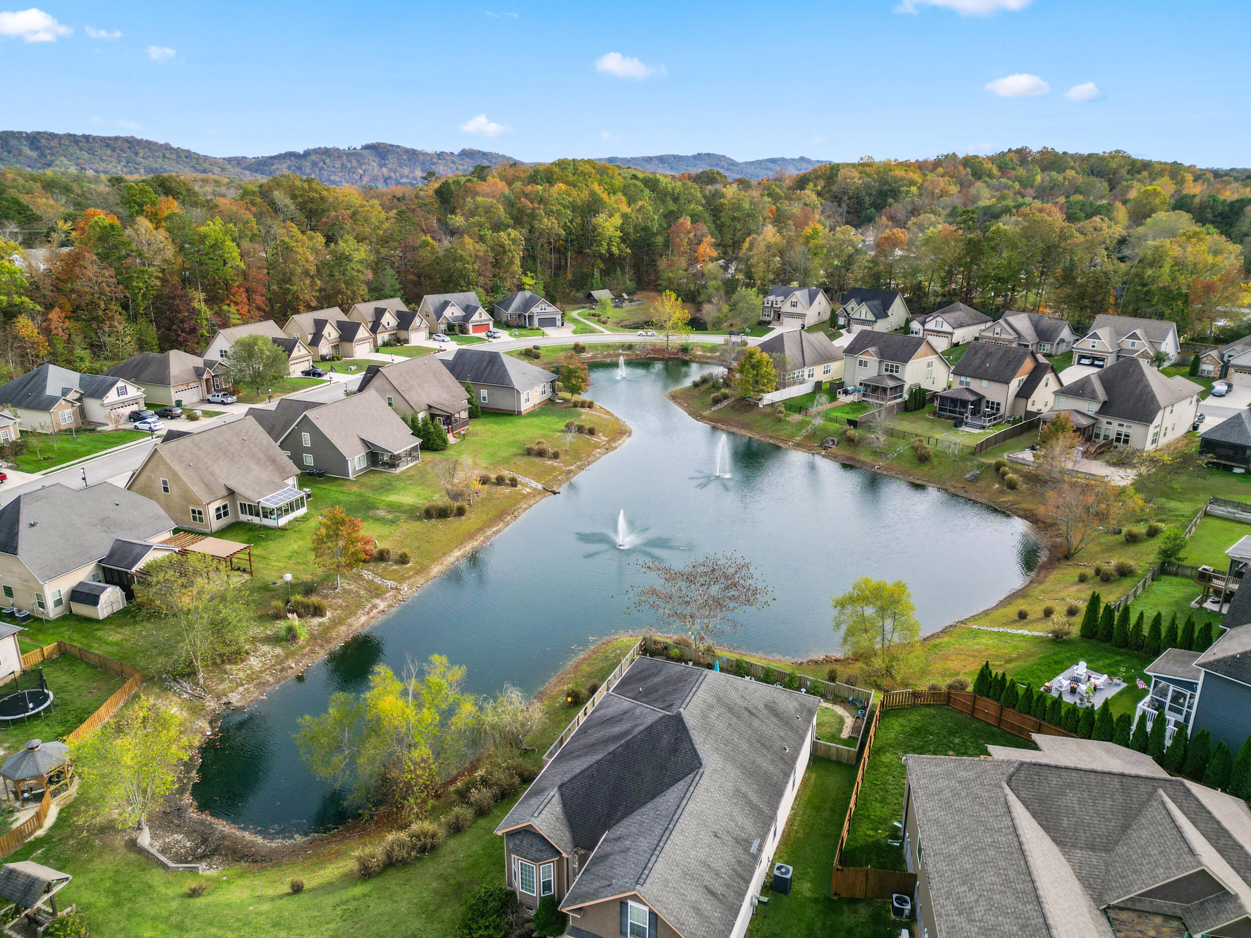 8672 Maple Valley Drive