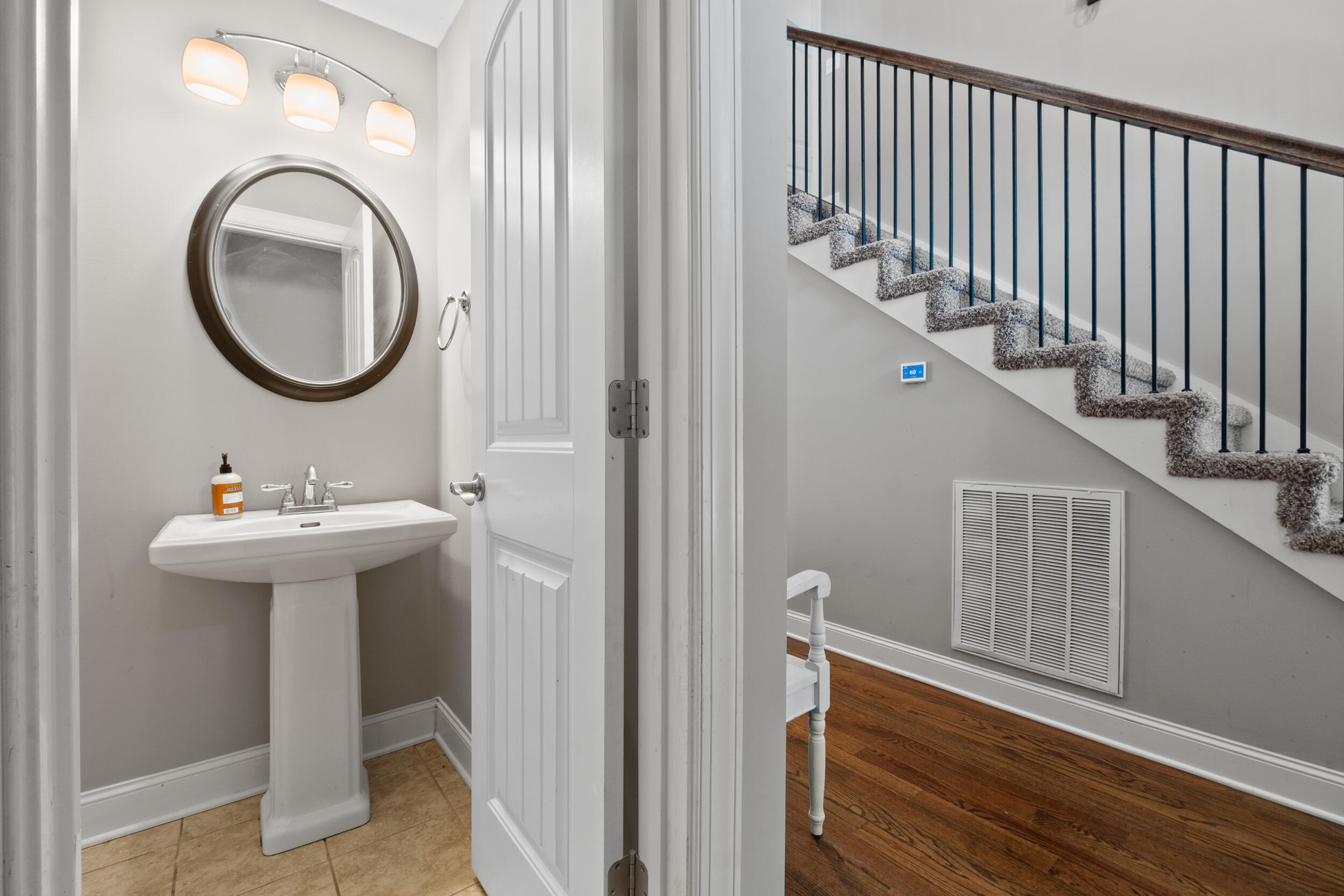 8672 Maple Valley Drive