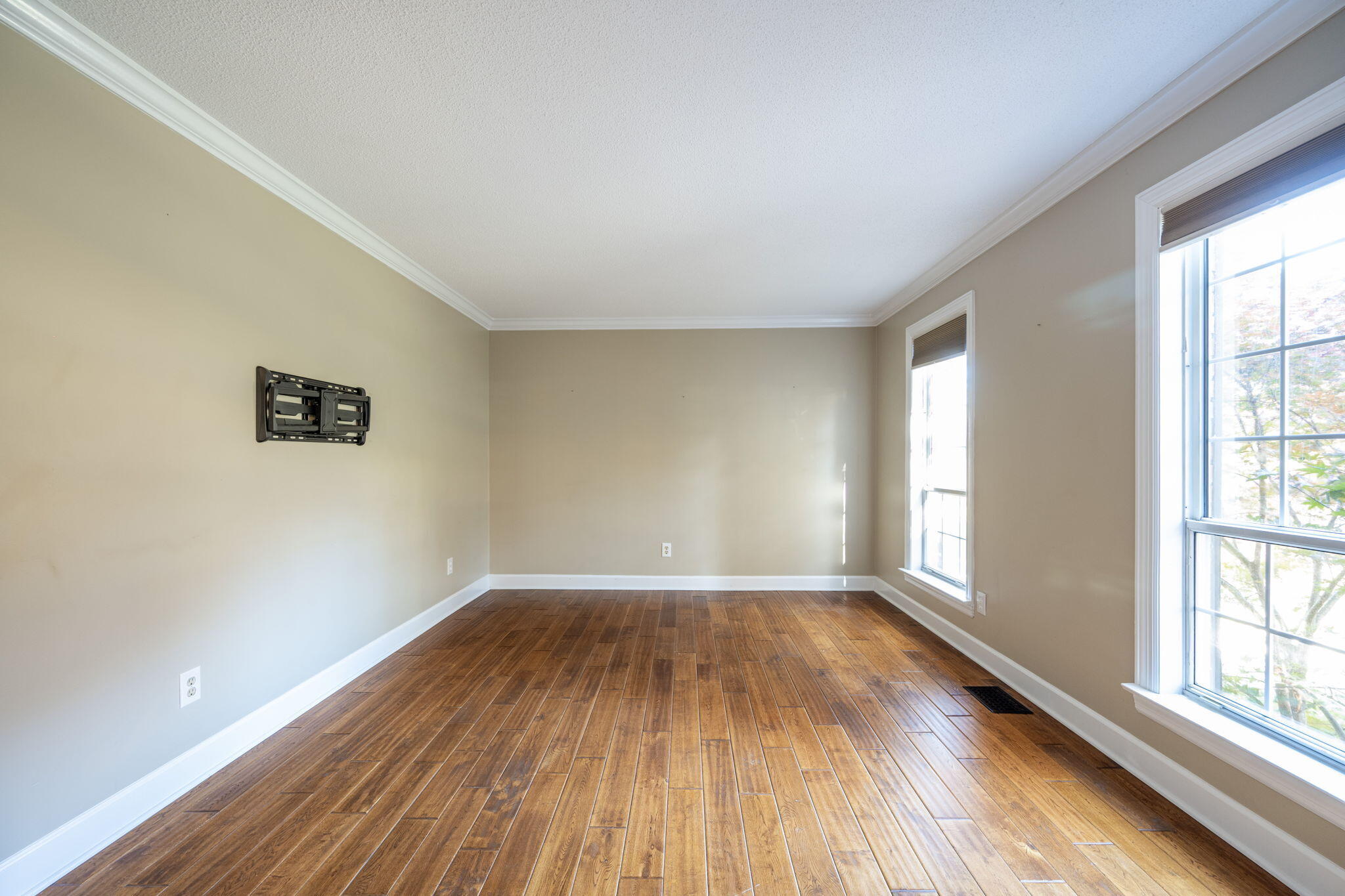 9210 Evening Shadow Drive