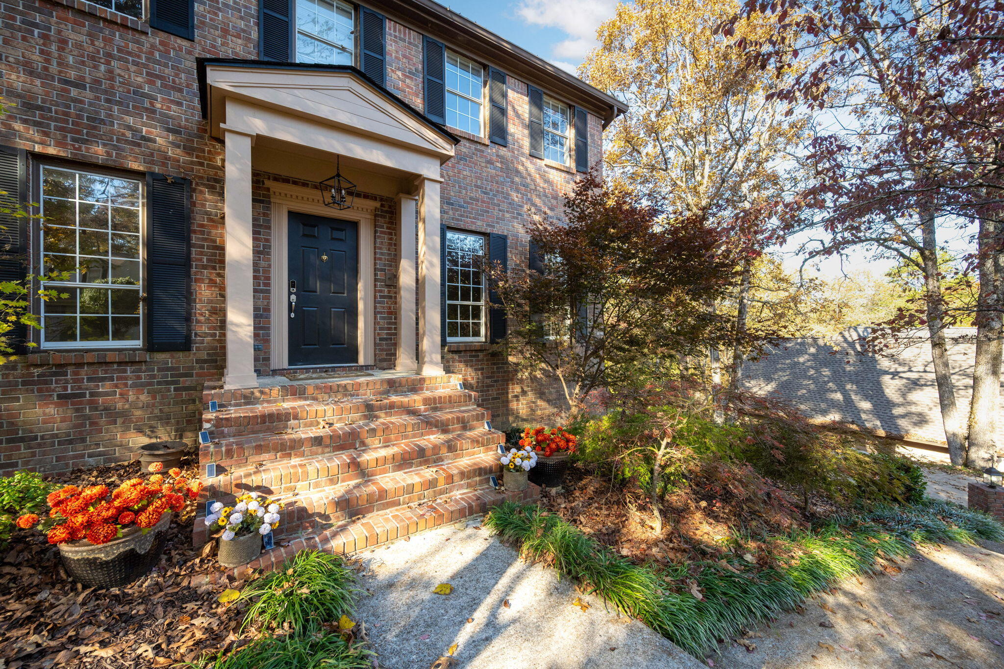 9210 Evening Shadow Drive