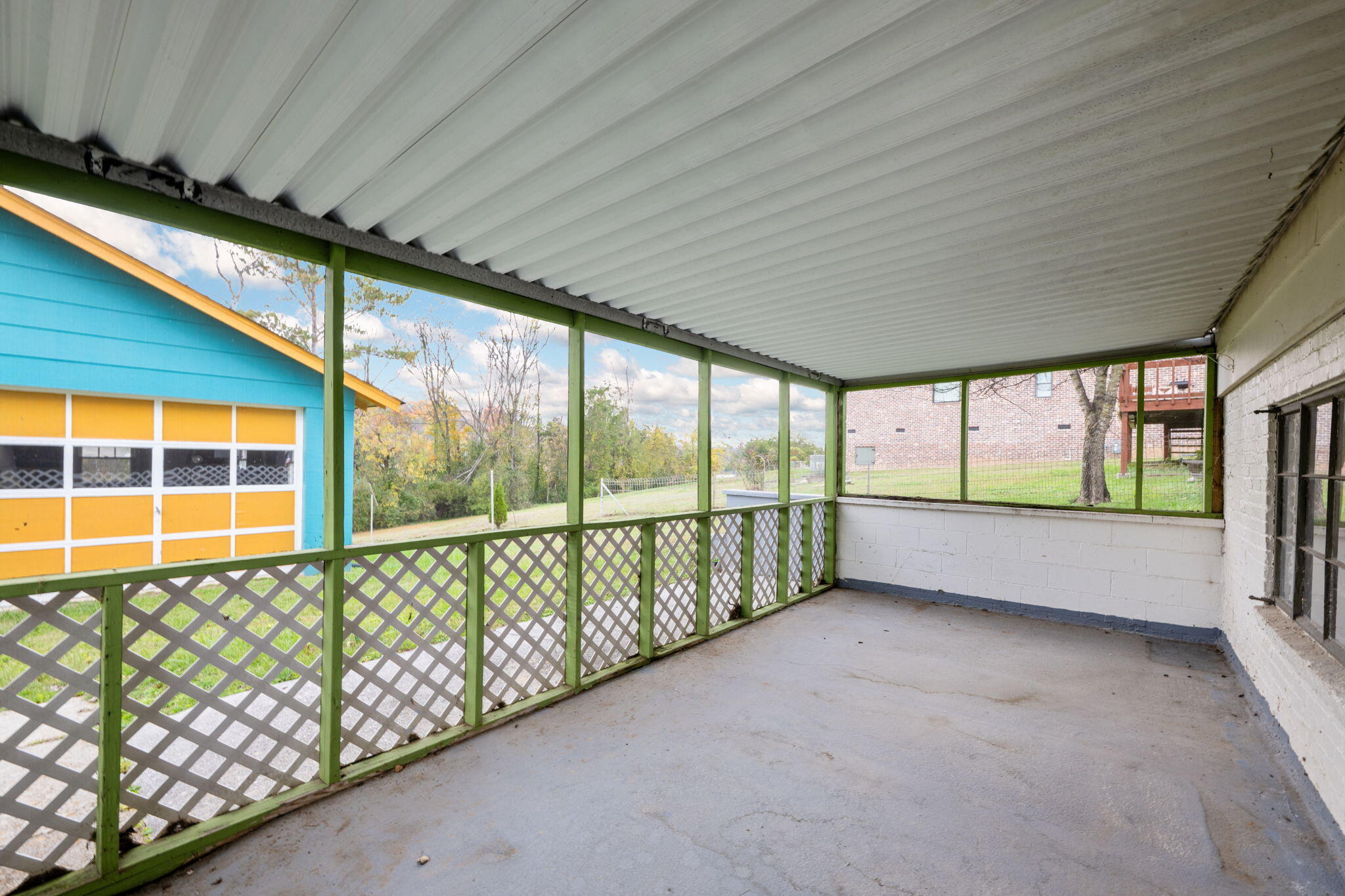 3113 Greenwich Avenue