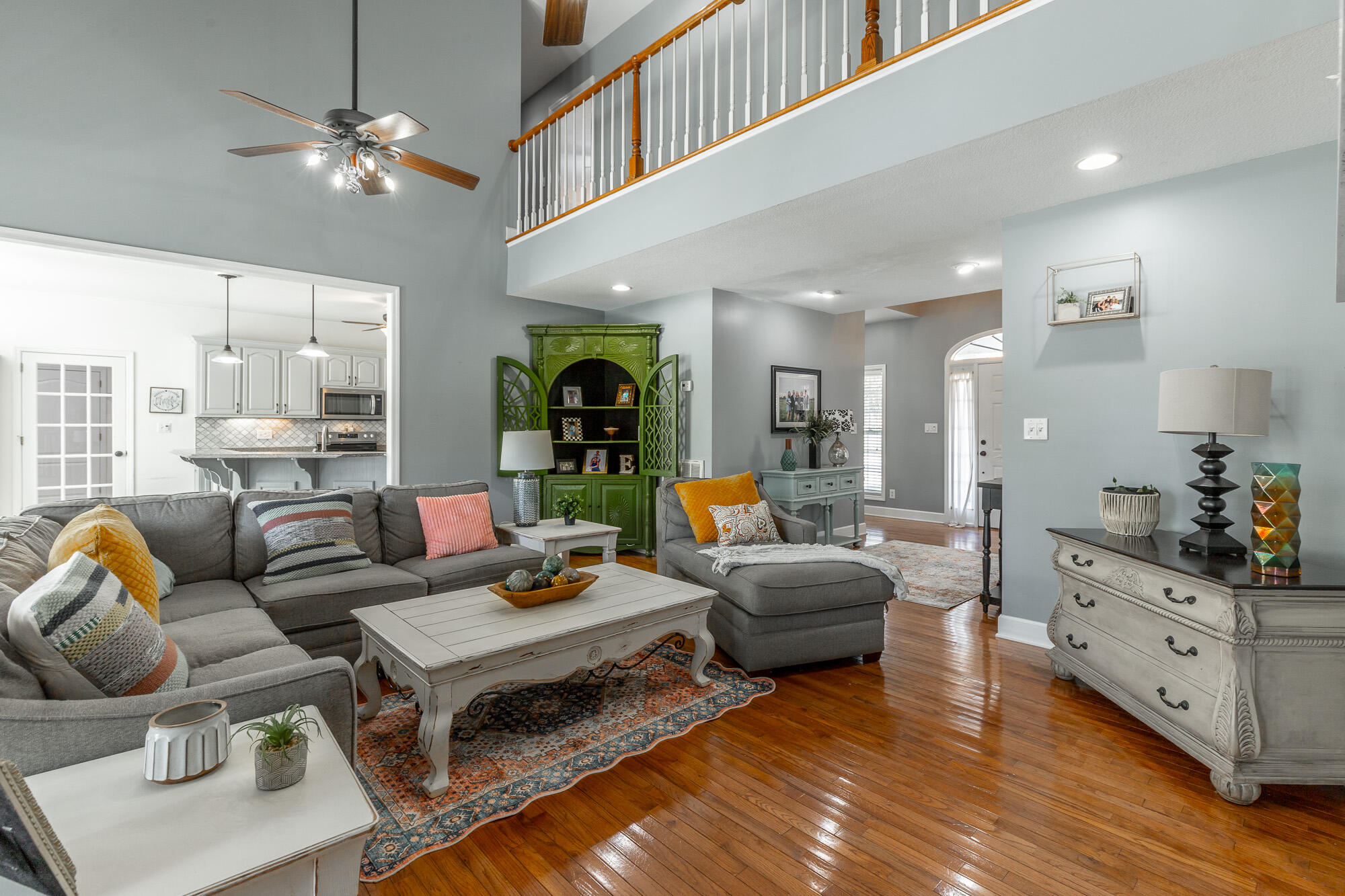 232 E Tennant Circle