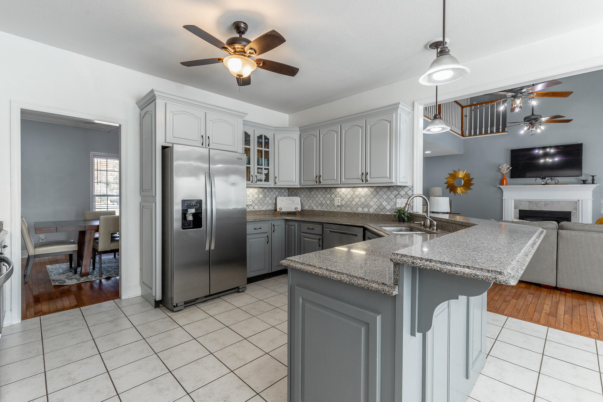 232 E Tennant Circle