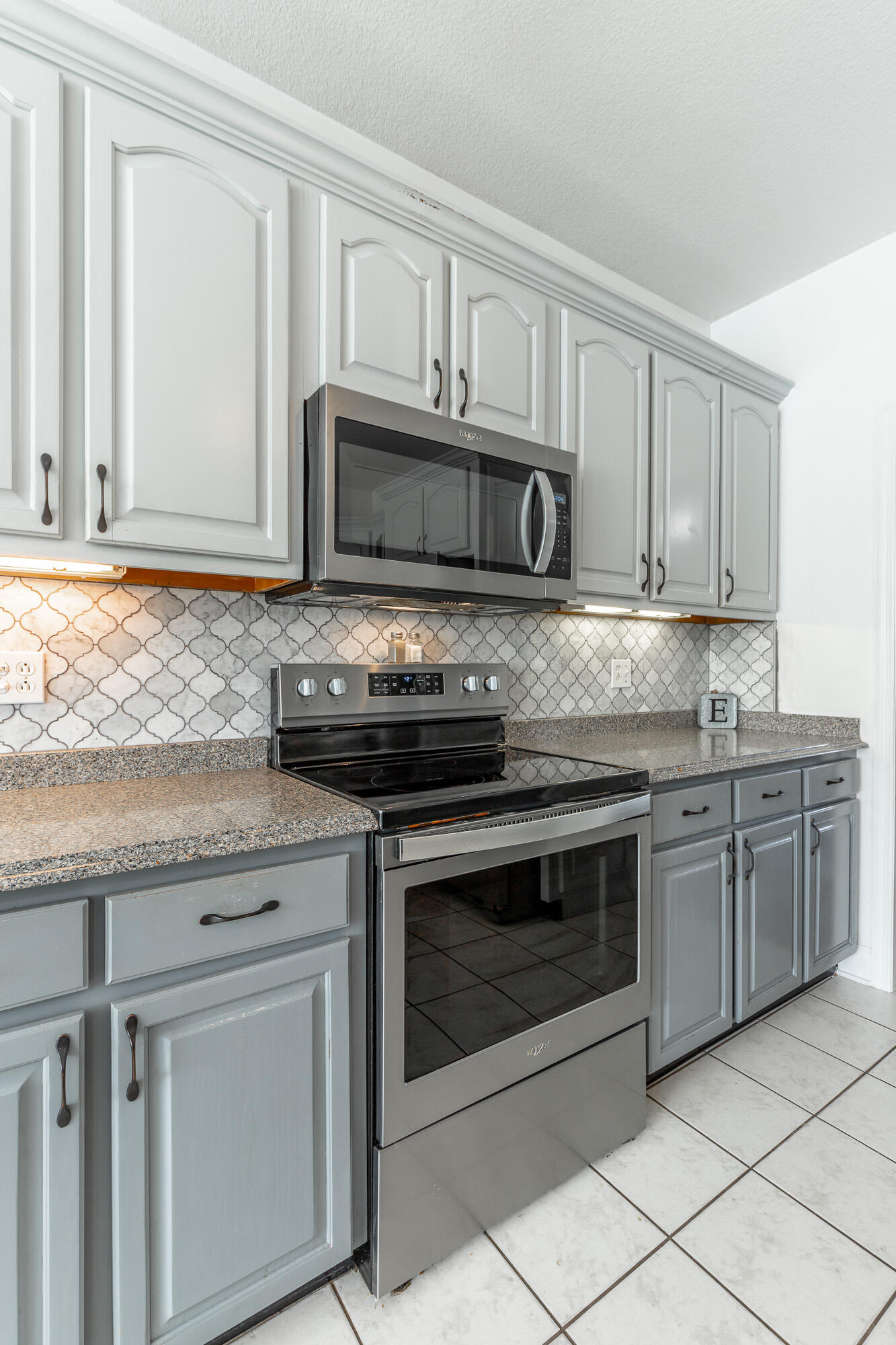 232 E Tennant Circle