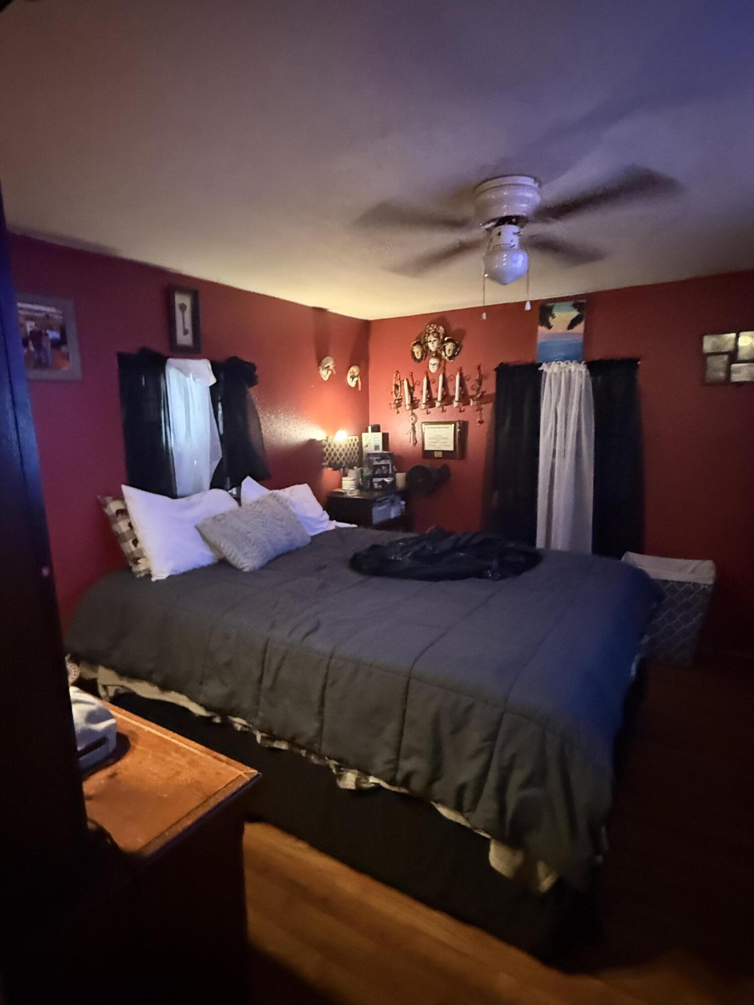 1070 Mountain View Road