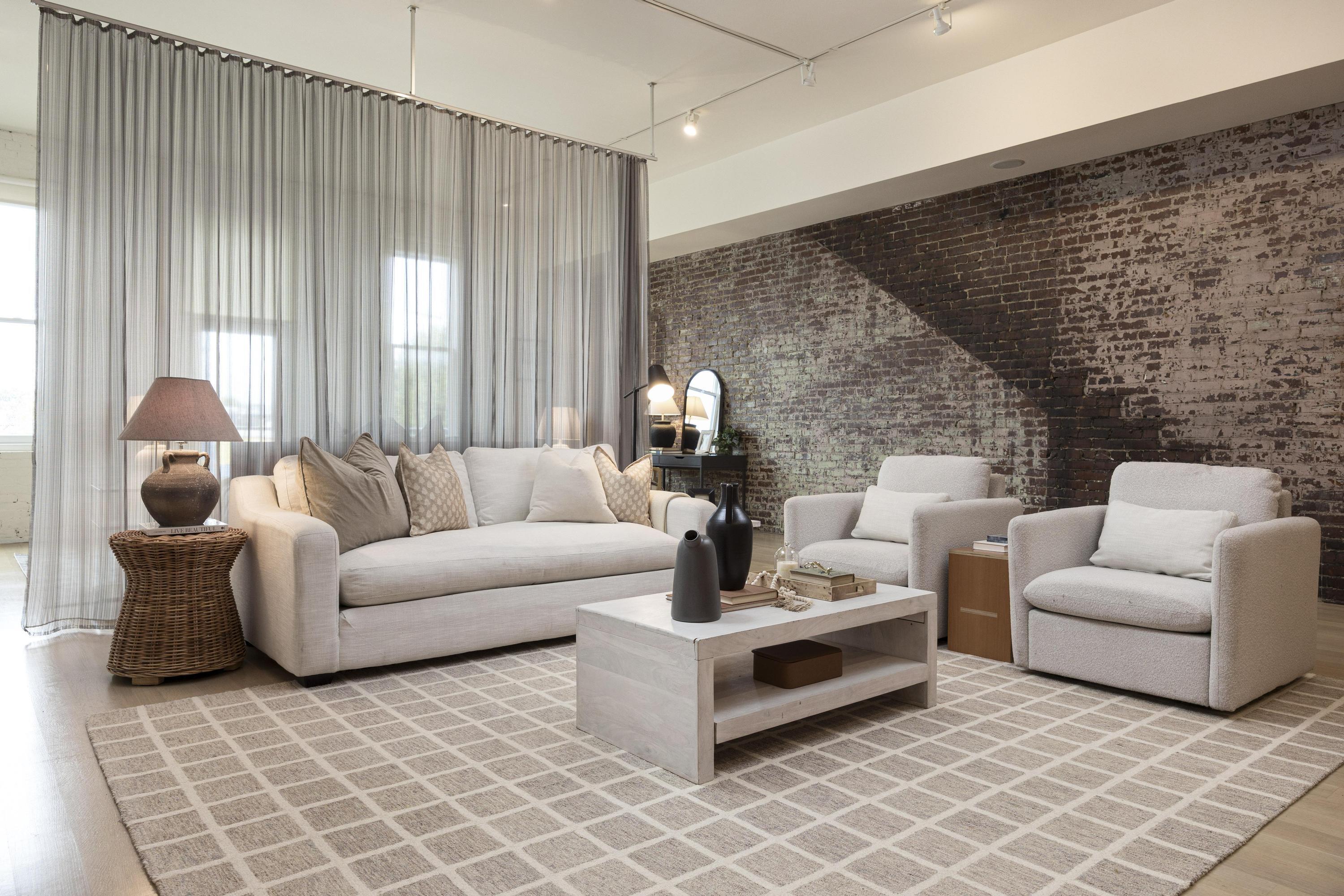 55 E Main Street Street, 204