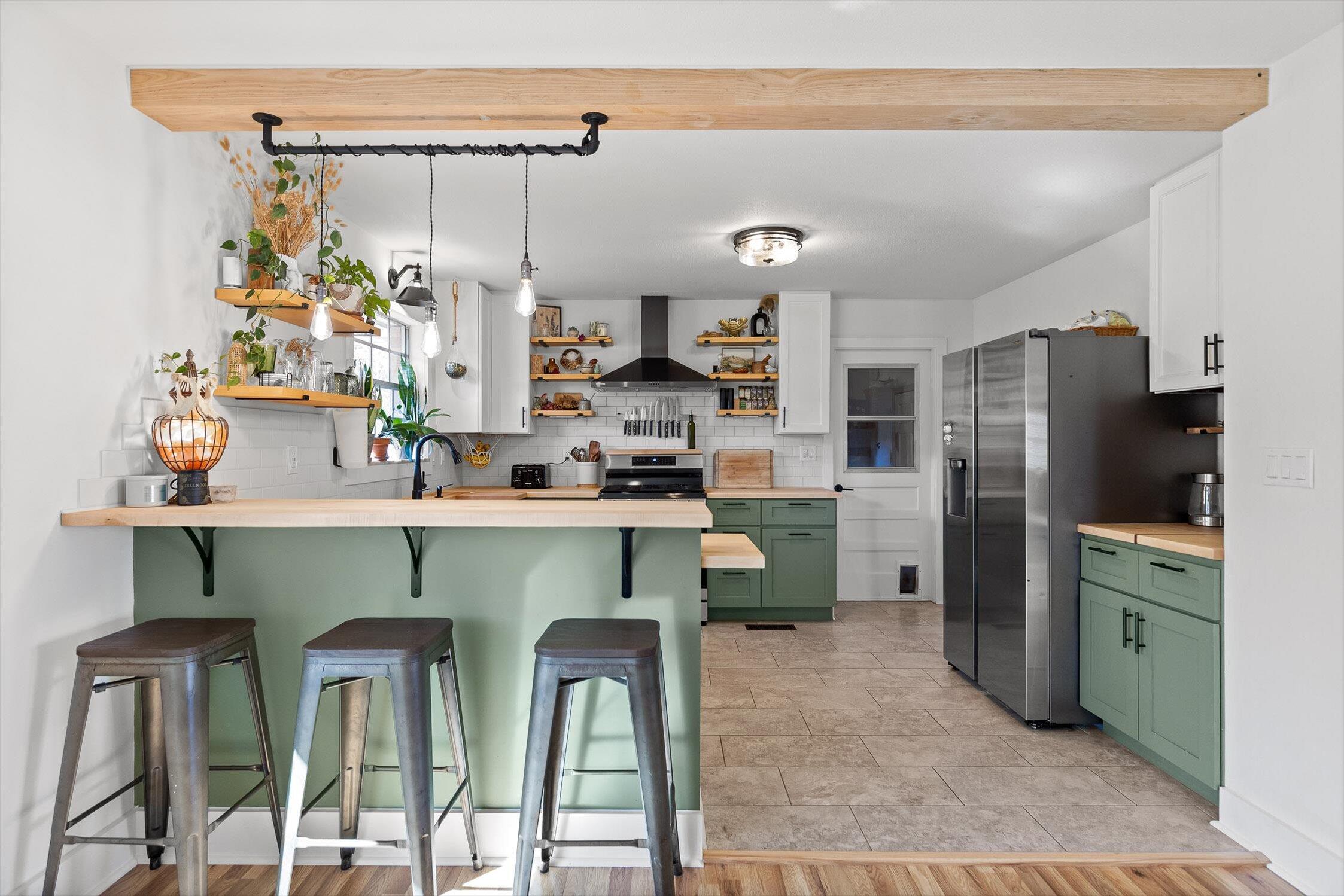 1638 Green Hill Drive