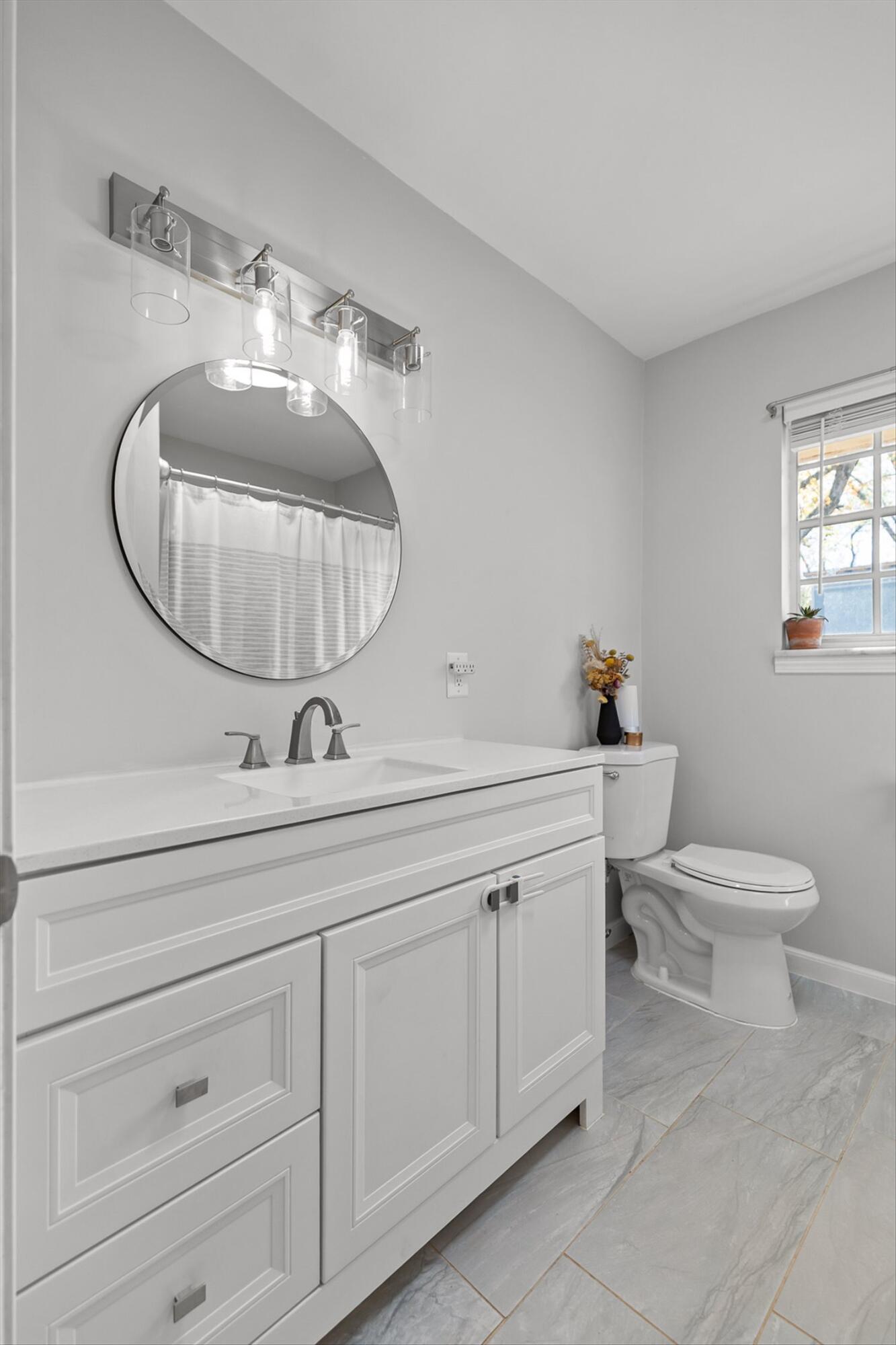 1638 Green Hill Drive