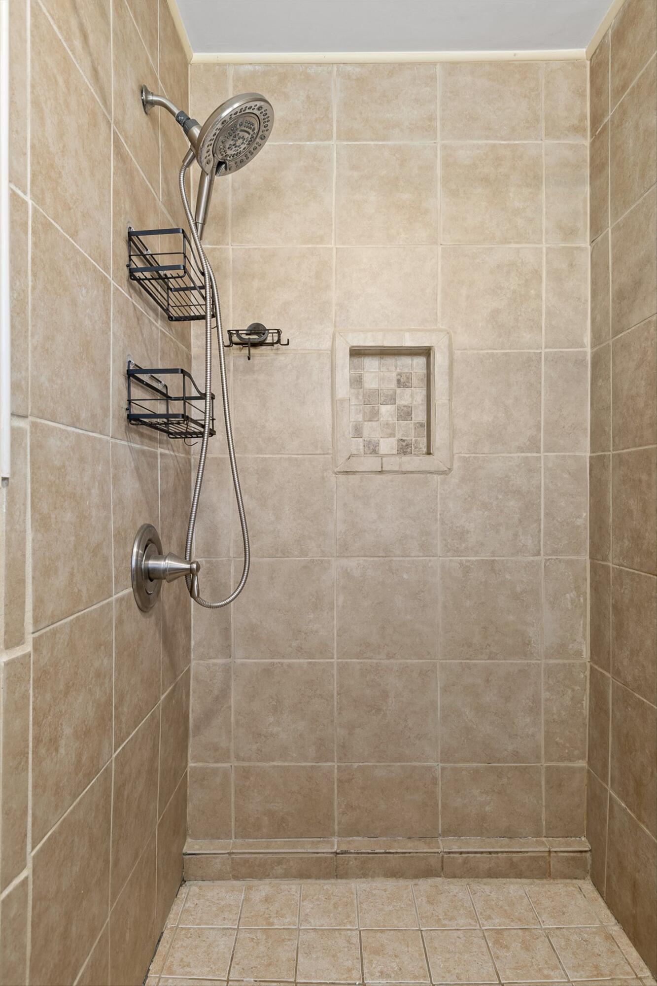 1638 Green Hill Drive