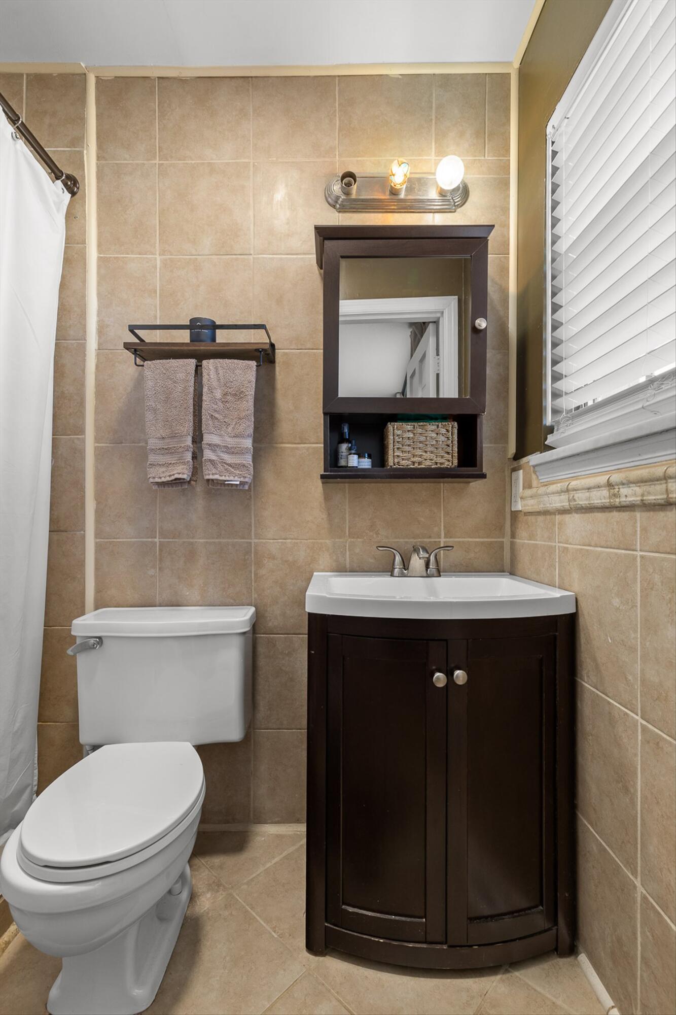 1638 Green Hill Drive