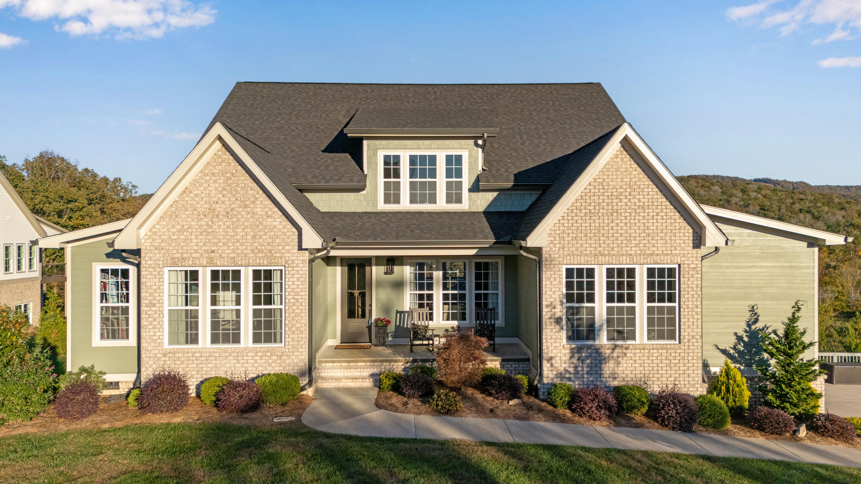 250 Spinnaker Drive