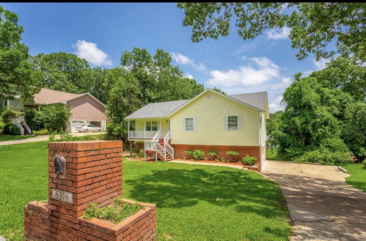 5316 Village Garden Drive