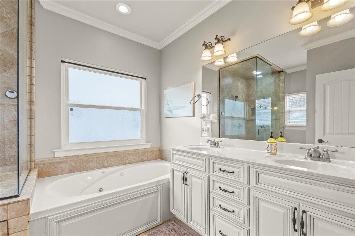 1986 Plymouth Street