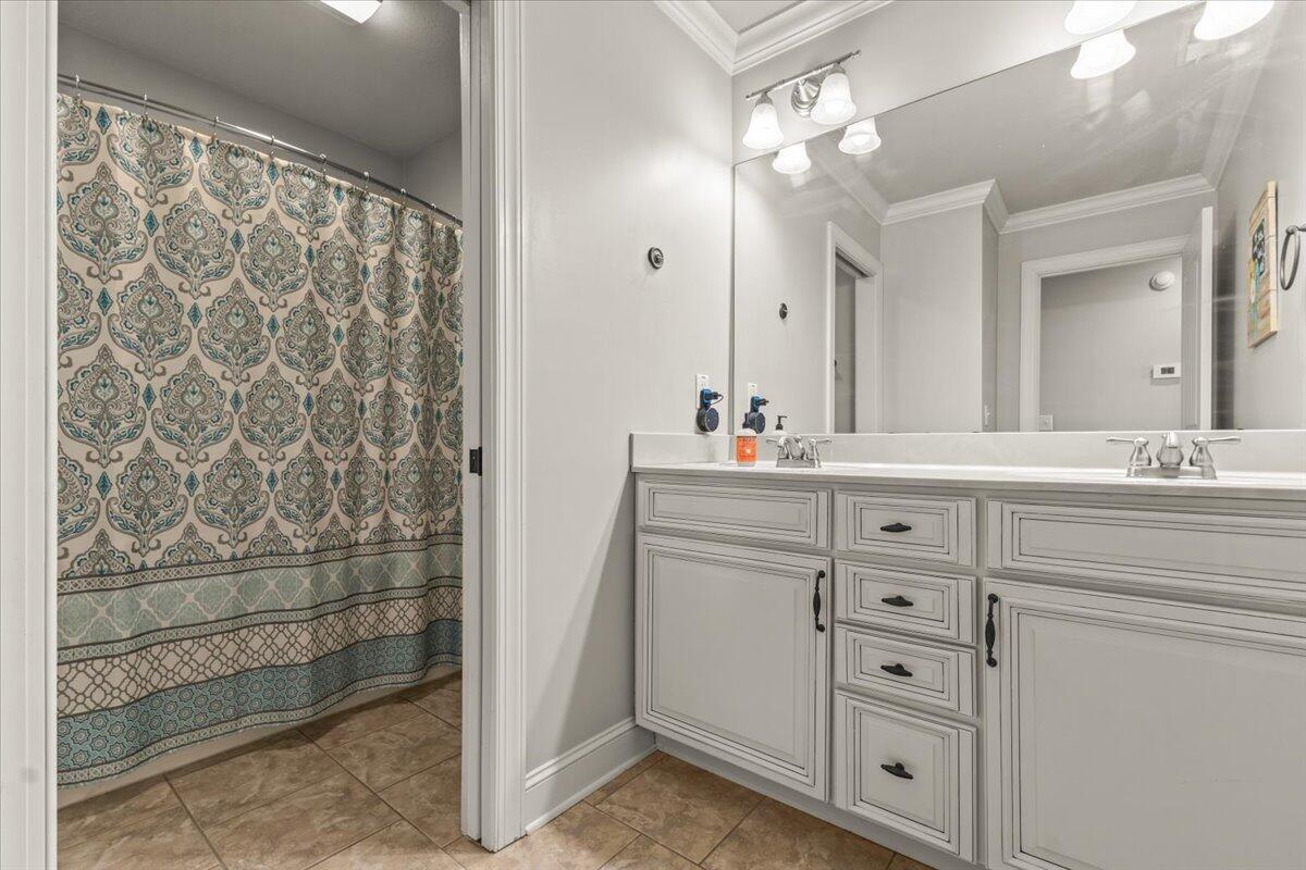 1986 Plymouth Street