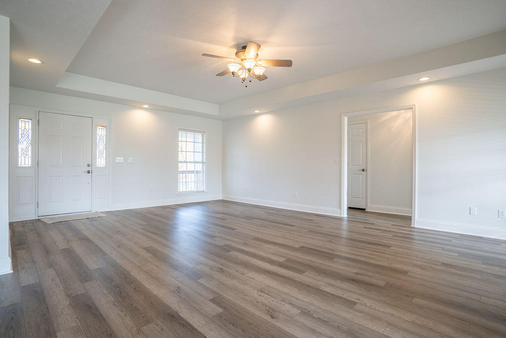 6671 Highway 337, LaFayette