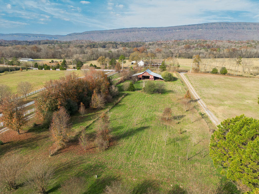 6671 Highway 337, LaFayette