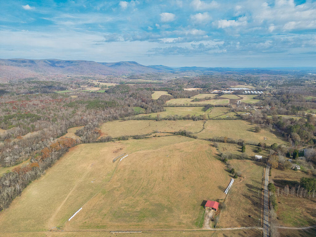 6671 Highway 337, LaFayette