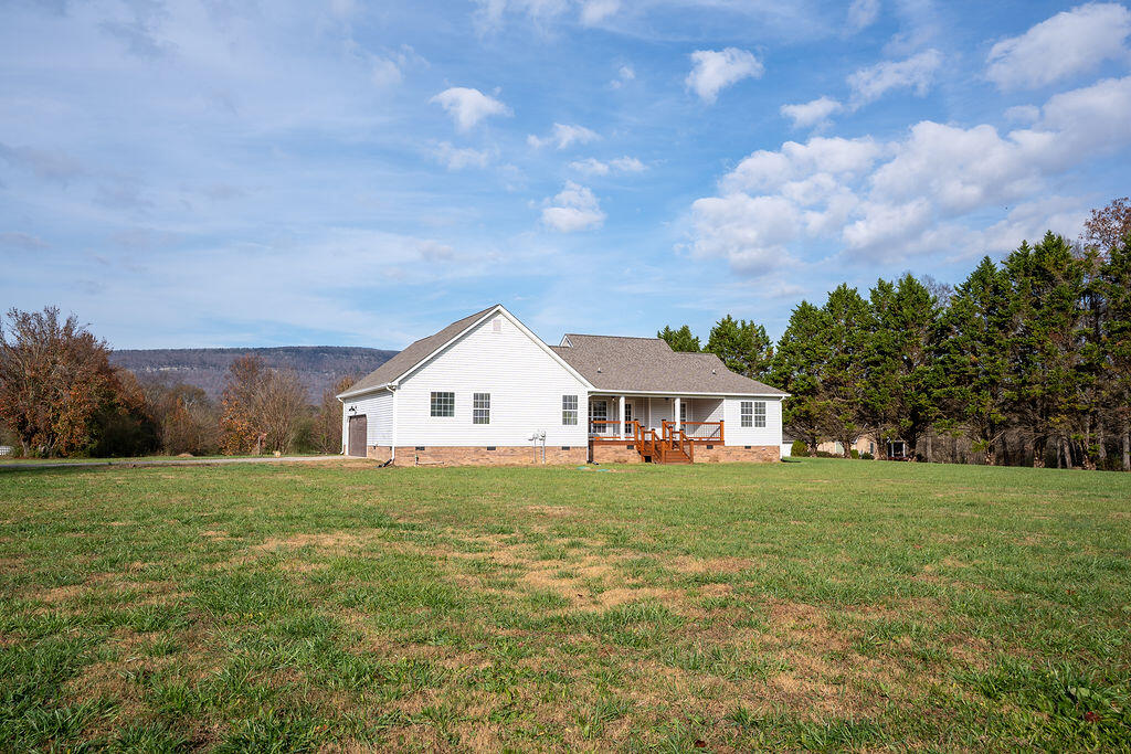 6671 Highway 337, LaFayette