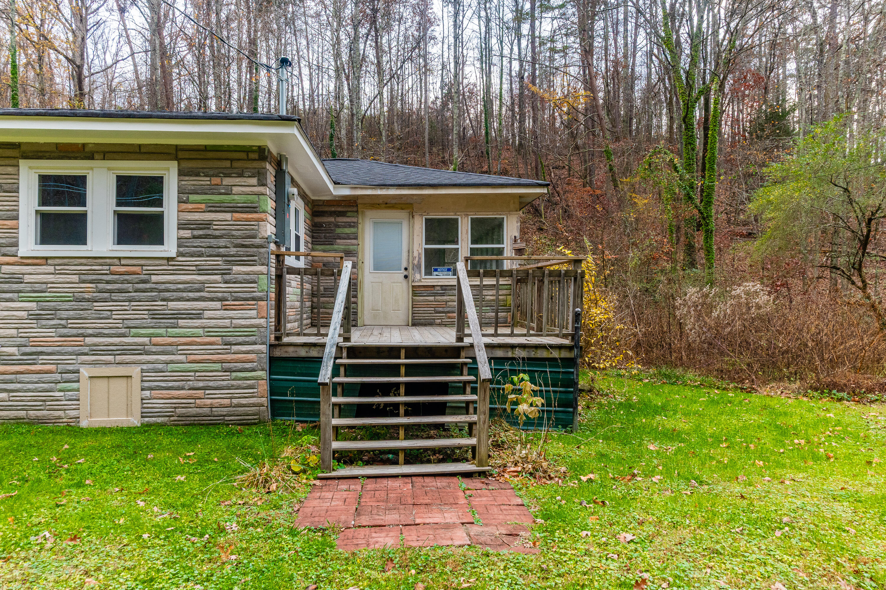 3269 N Highway N 341