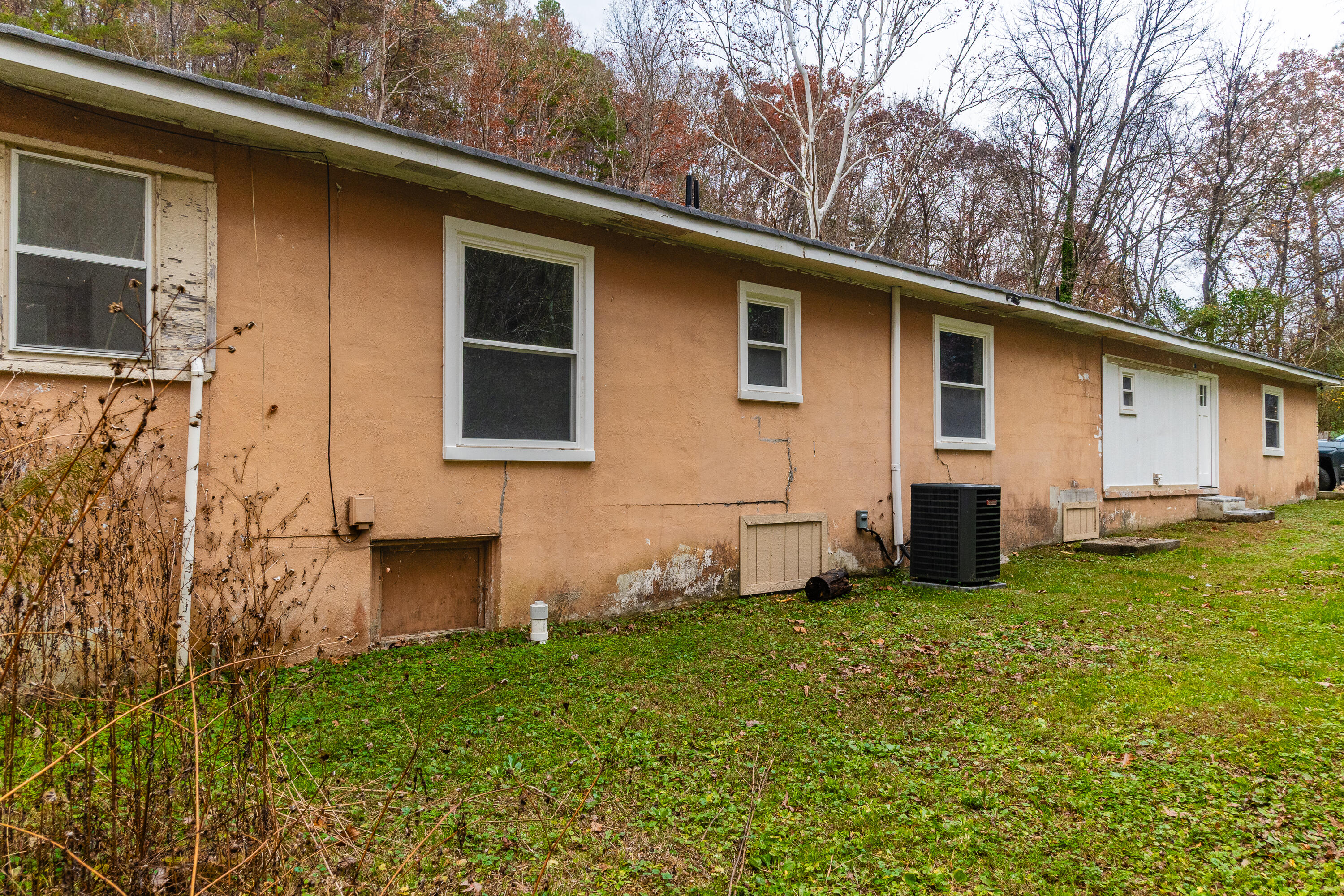 3269 N Highway N 341