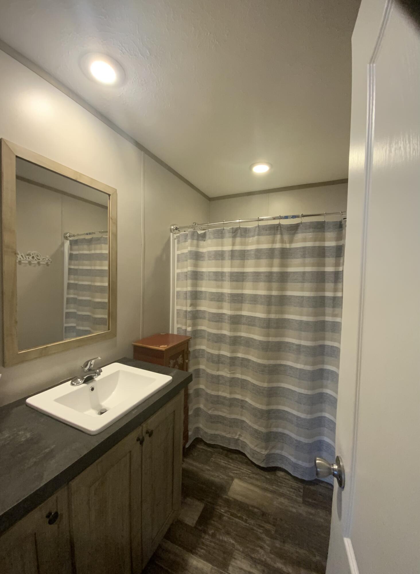 1118 Holly Glen Lane