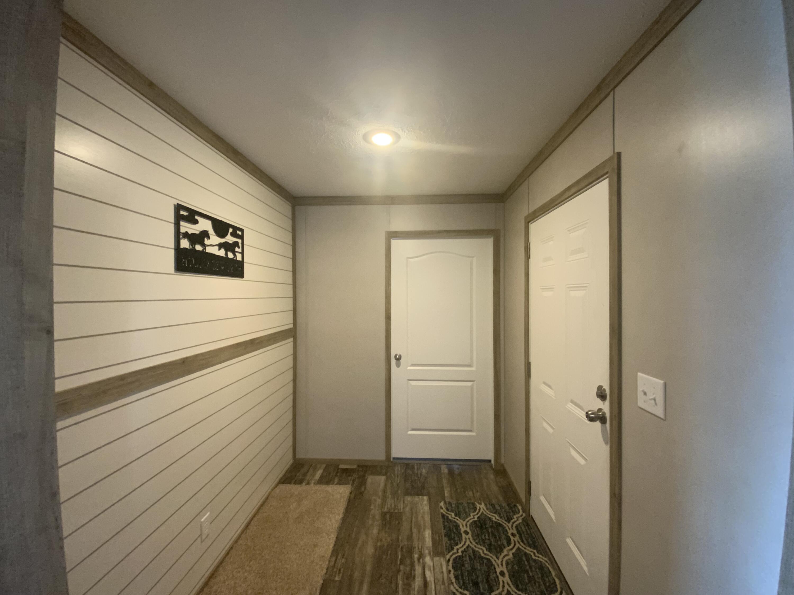 1118 Holly Glen Lane