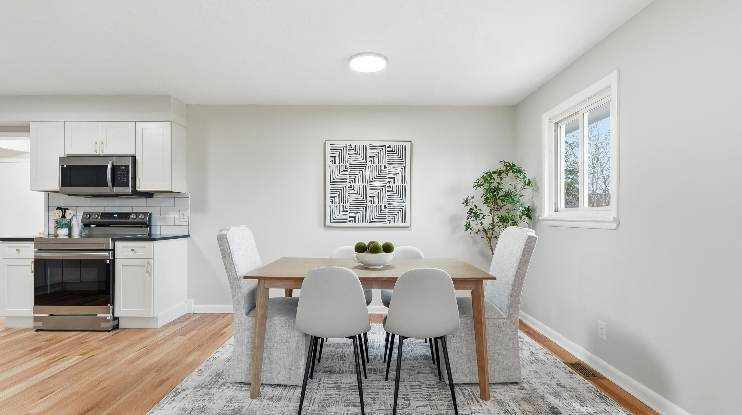 4305 Oakland Terrace