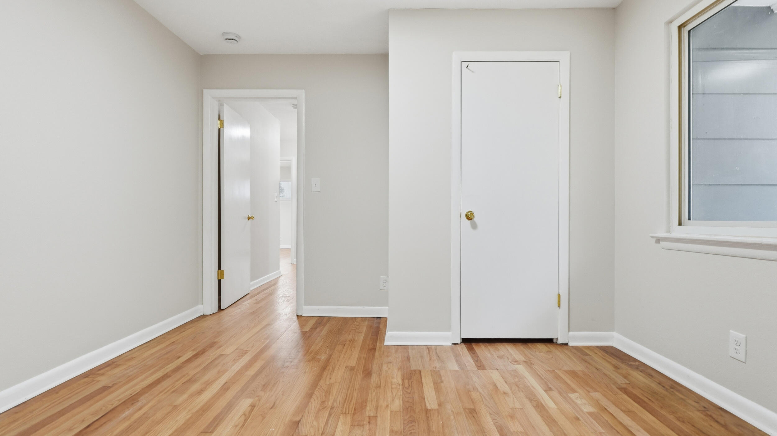 4305 Oakland Terrace