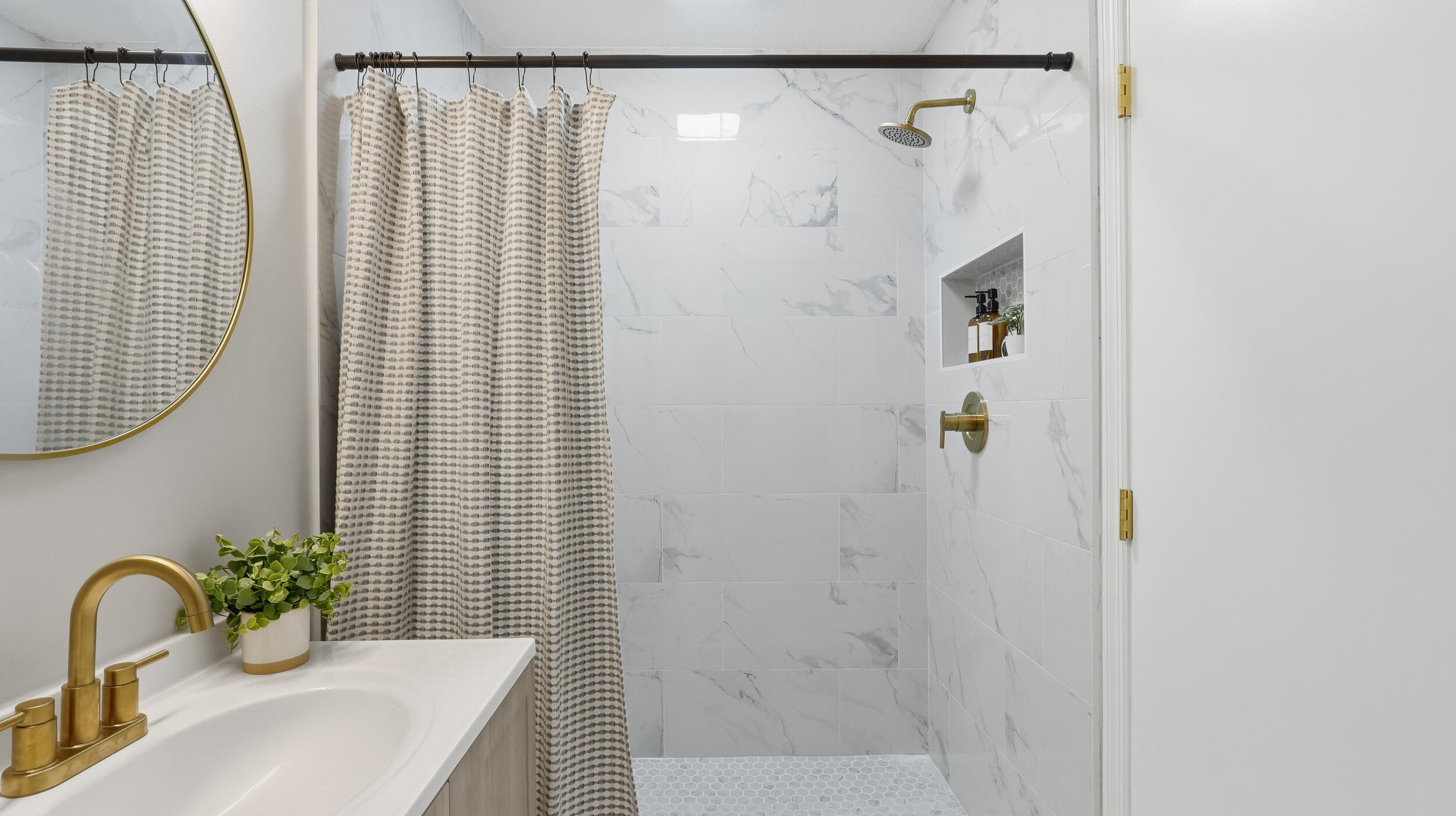 4305 Oakland Terrace