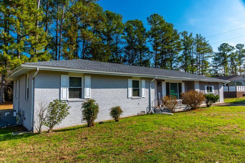 92 Nancy Lane