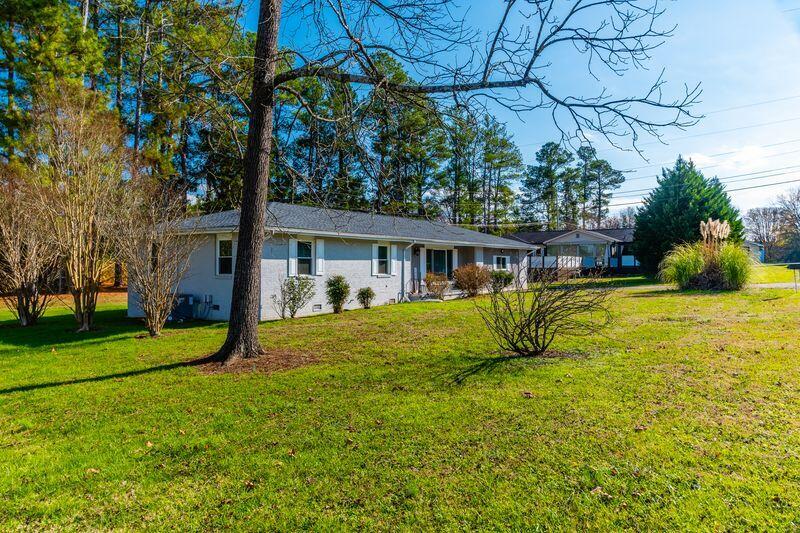 92 Nancy Lane
