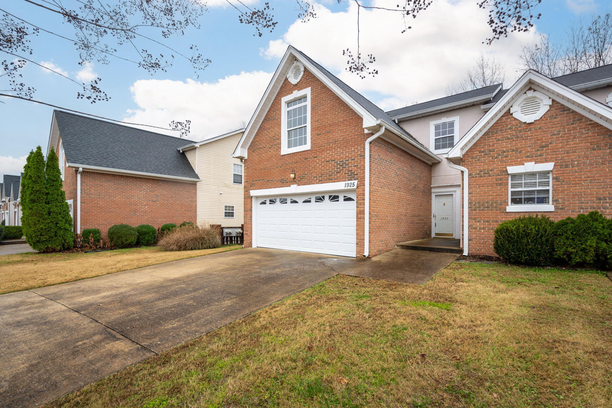 1925 Rosebrook Drive