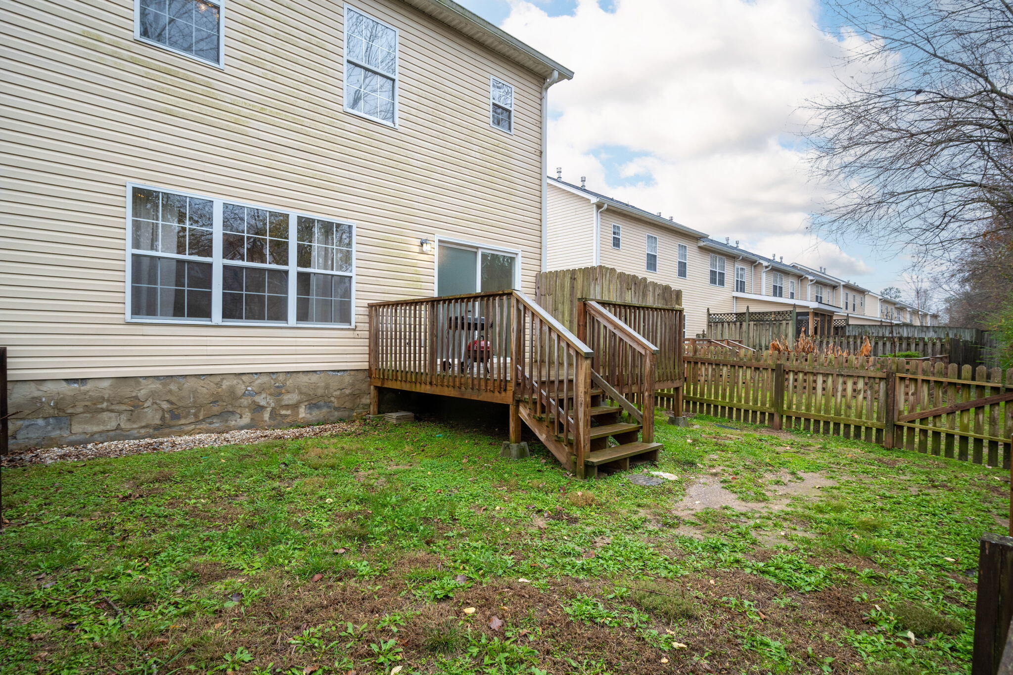 1925 Rosebrook Drive