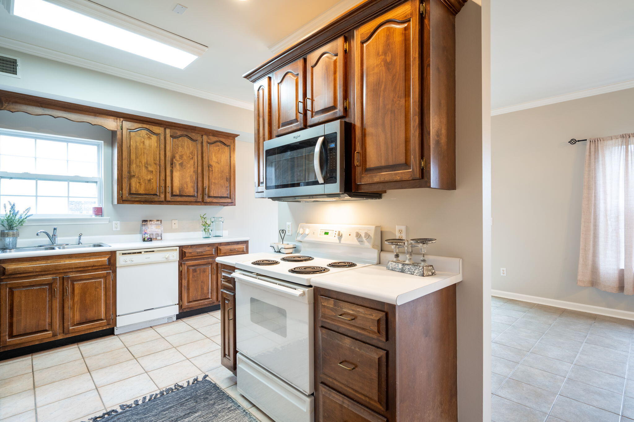 1925 Rosebrook Drive