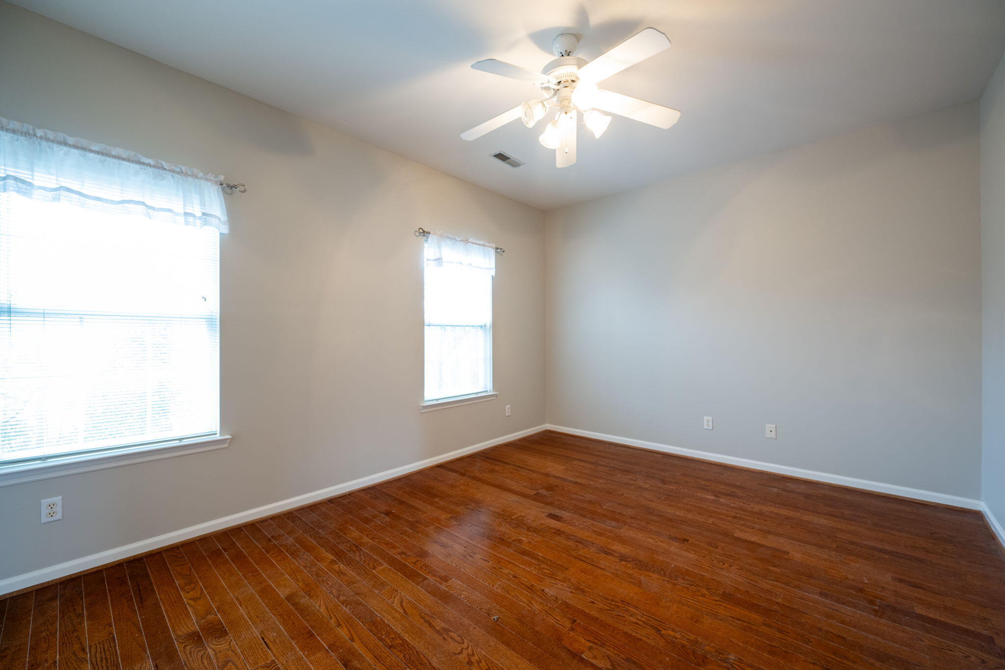 1925 Rosebrook Drive