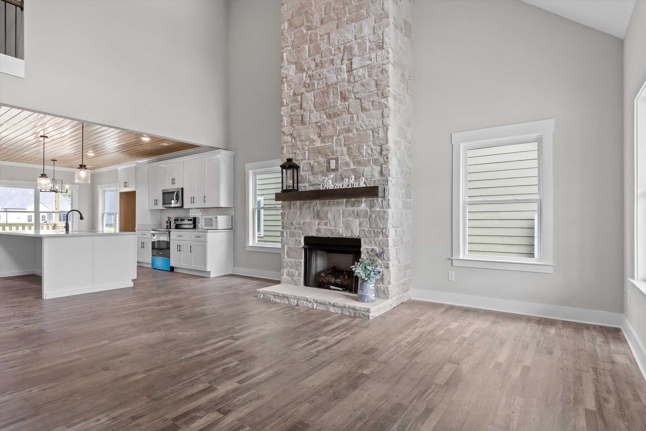 528 Willow Grove Court, 57