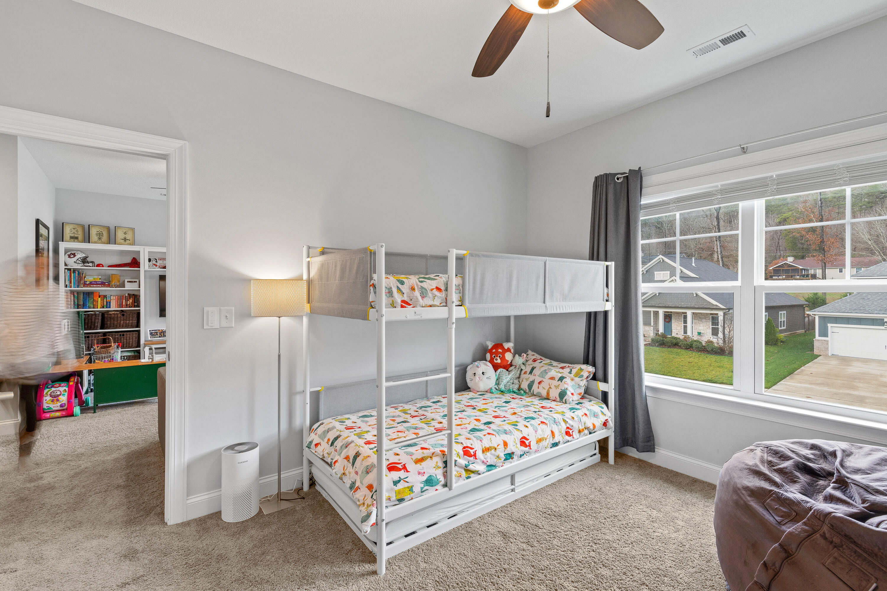 558 Deer Valley Drive