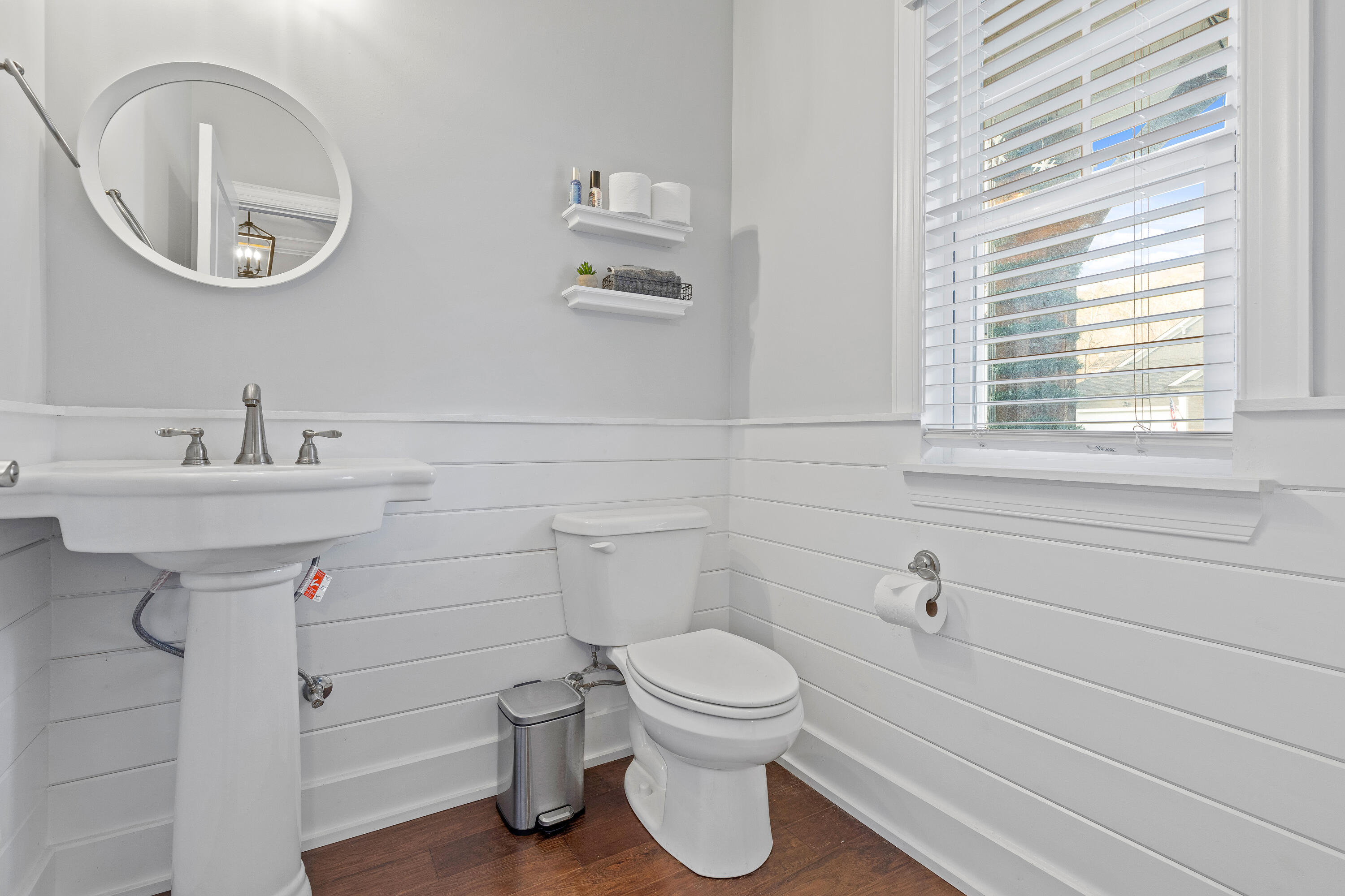 558 Deer Valley Drive