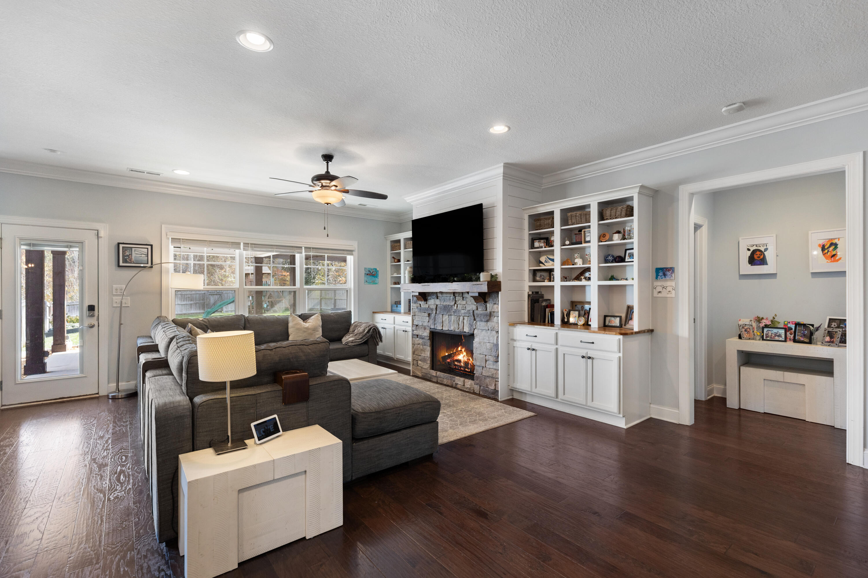 558 Deer Valley Drive