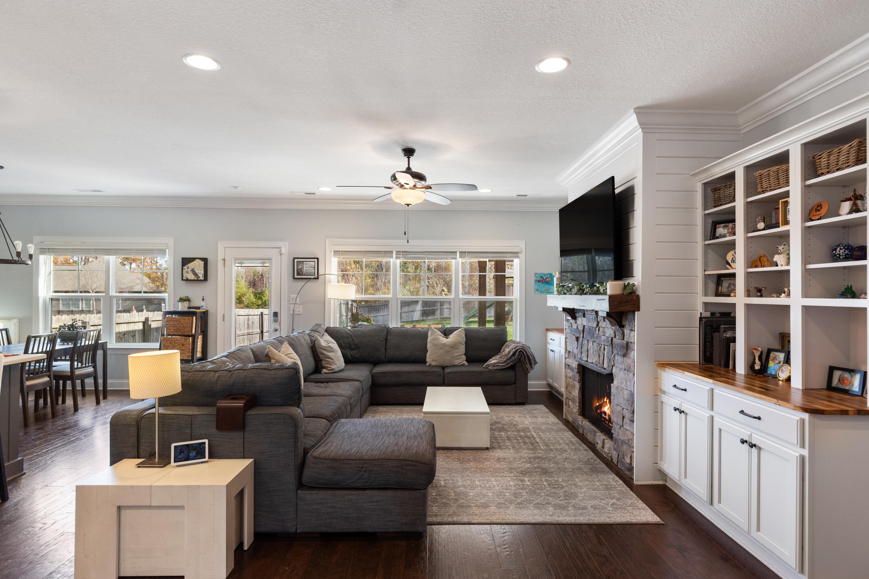 558 Deer Valley Drive