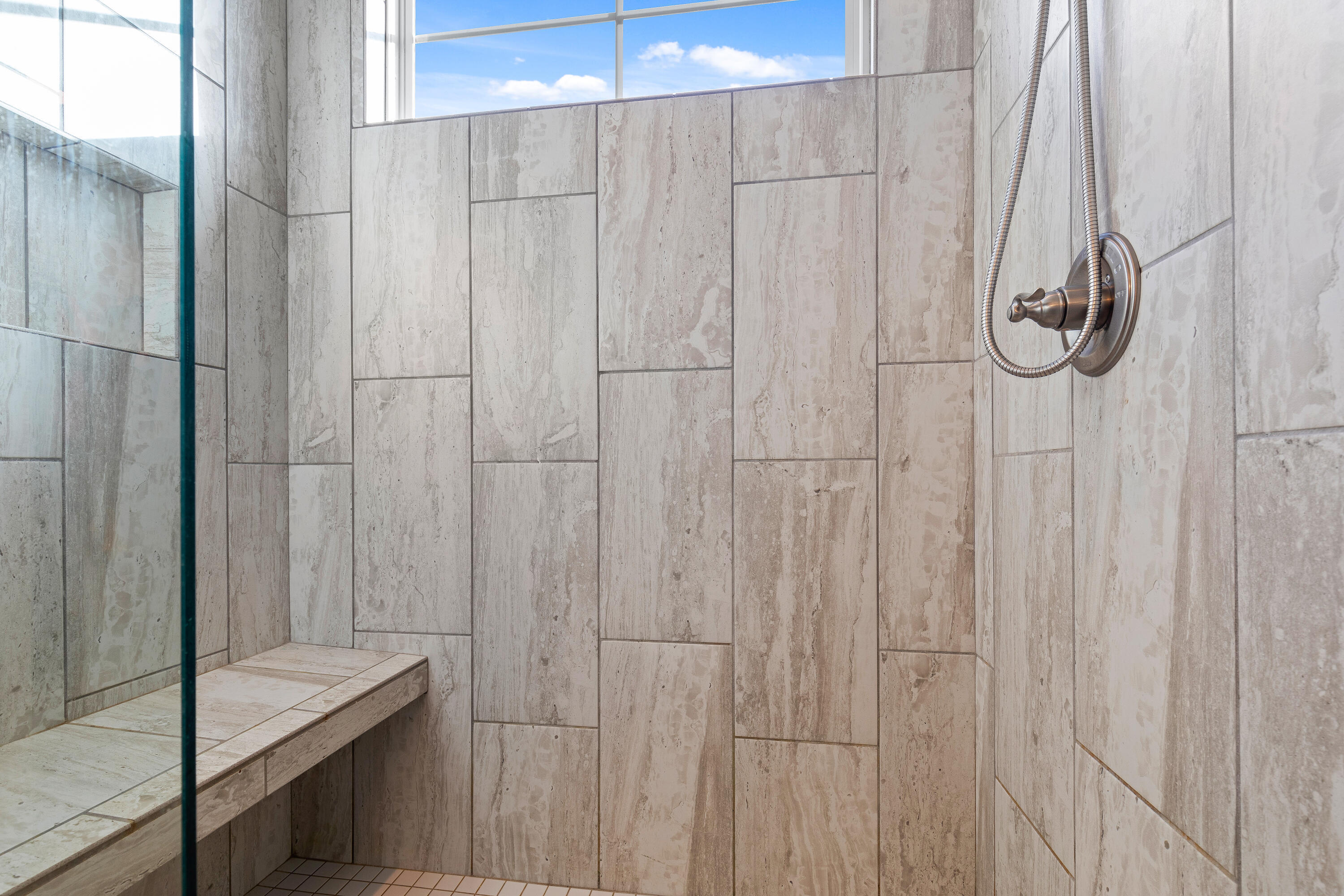 558 Deer Valley Drive