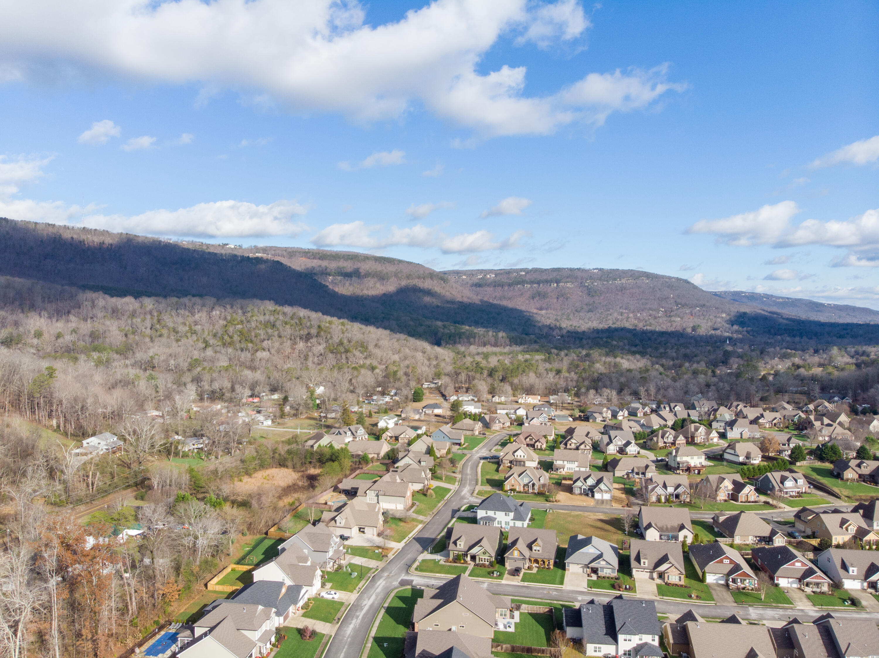 558 Deer Valley Drive