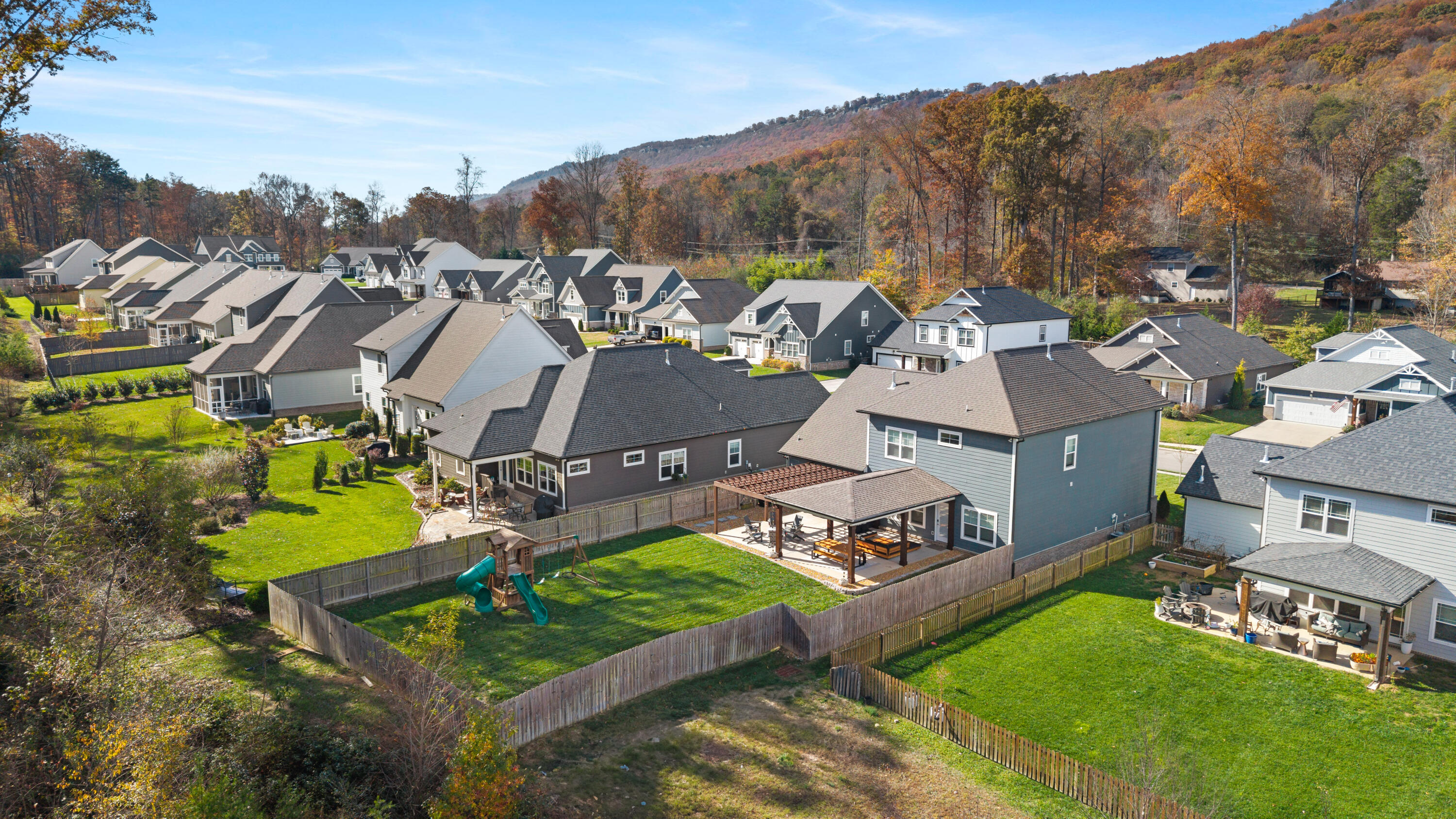 558 Deer Valley Drive