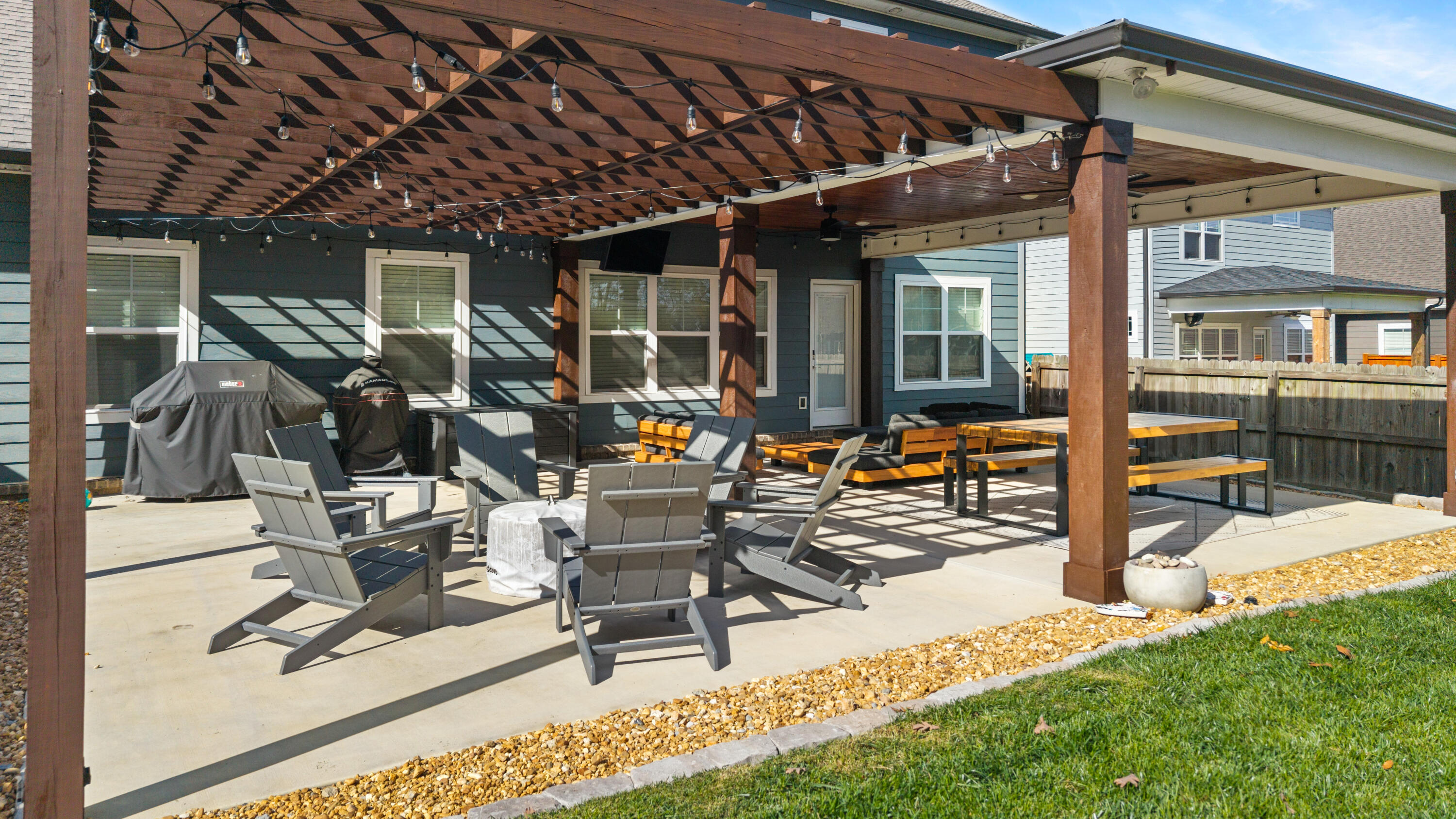 558 Deer Valley Drive