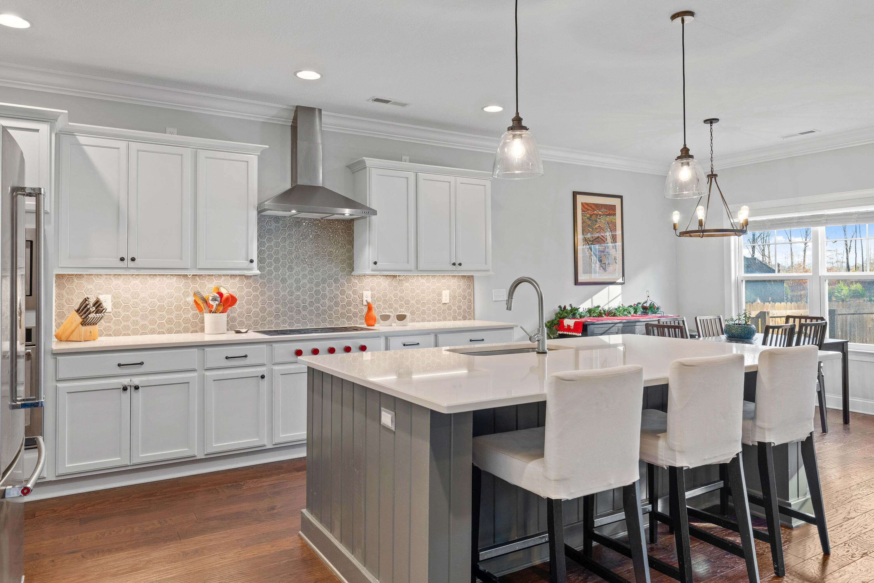 558 Deer Valley Drive