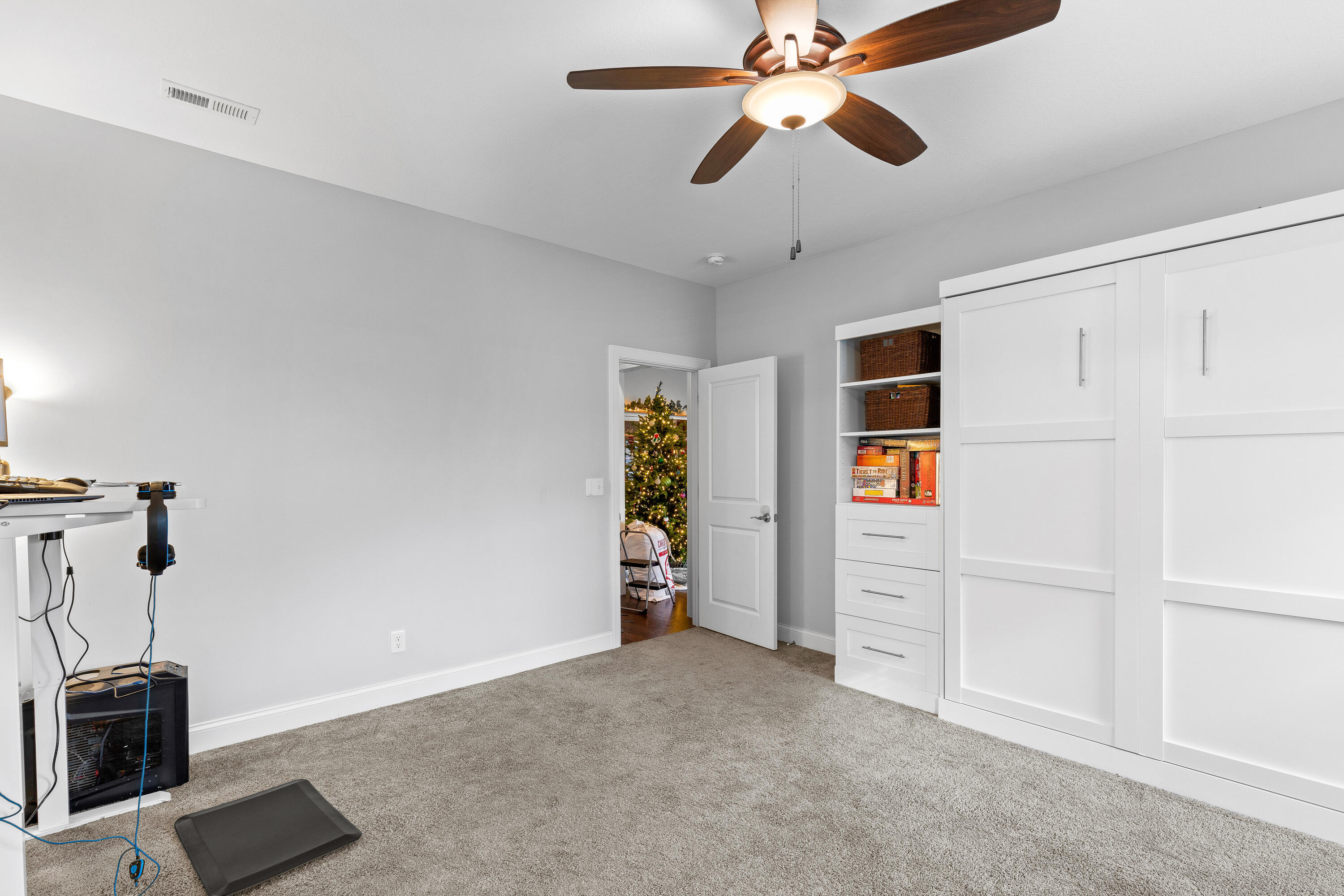 558 Deer Valley Drive