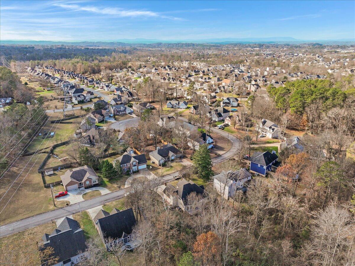 8323 Grinder Creek Place