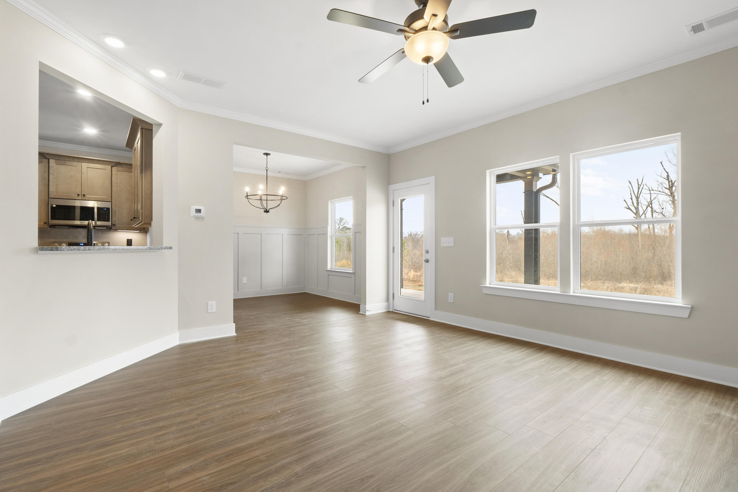 6674 Dharma Loop, 70